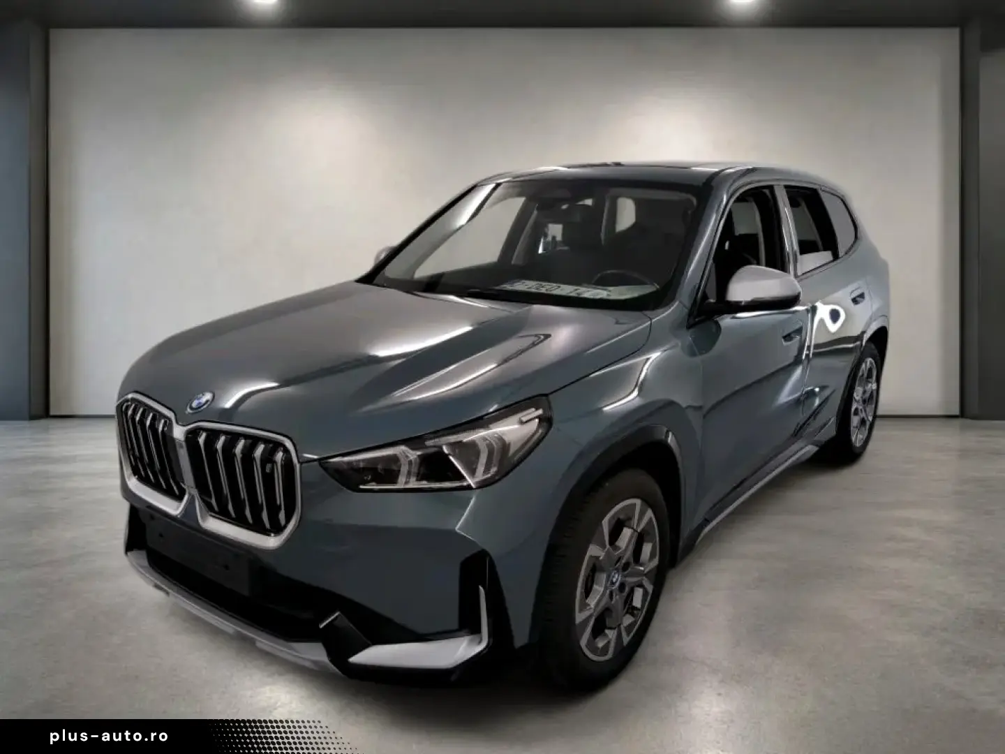 BMW iX1 xDrive30