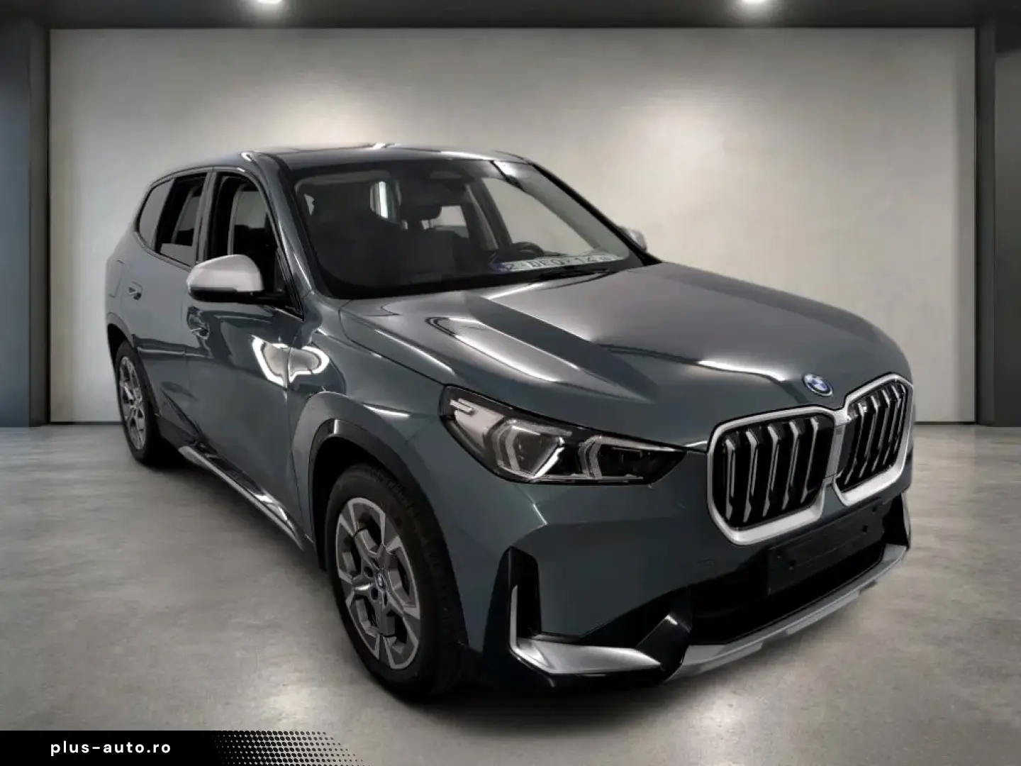 BMW iX1 xDrive30