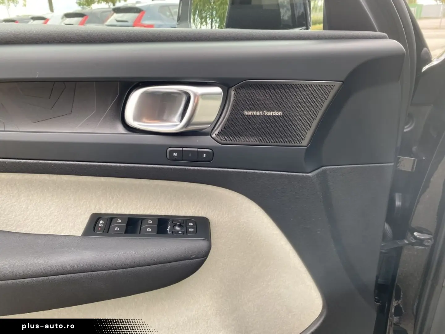 VOLVO XC40 Plus Bright T5 Plug-In Hybrid StandHZG Navi