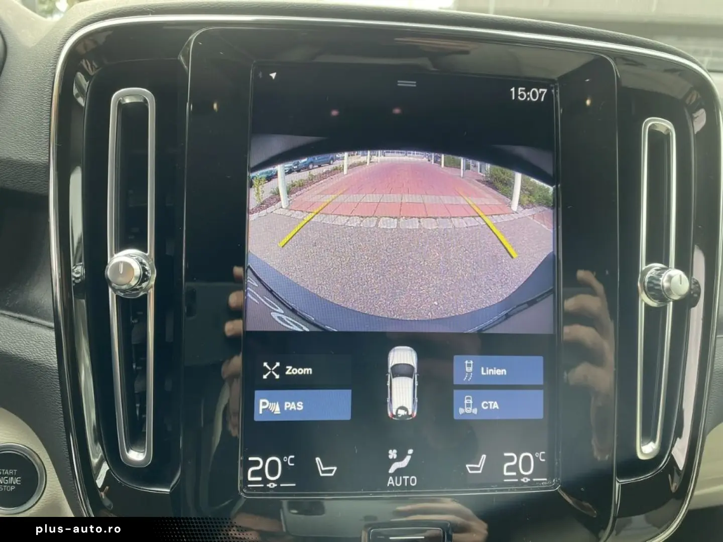 VOLVO XC40 Plus Bright T5 Plug-In Hybrid StandHZG Navi
