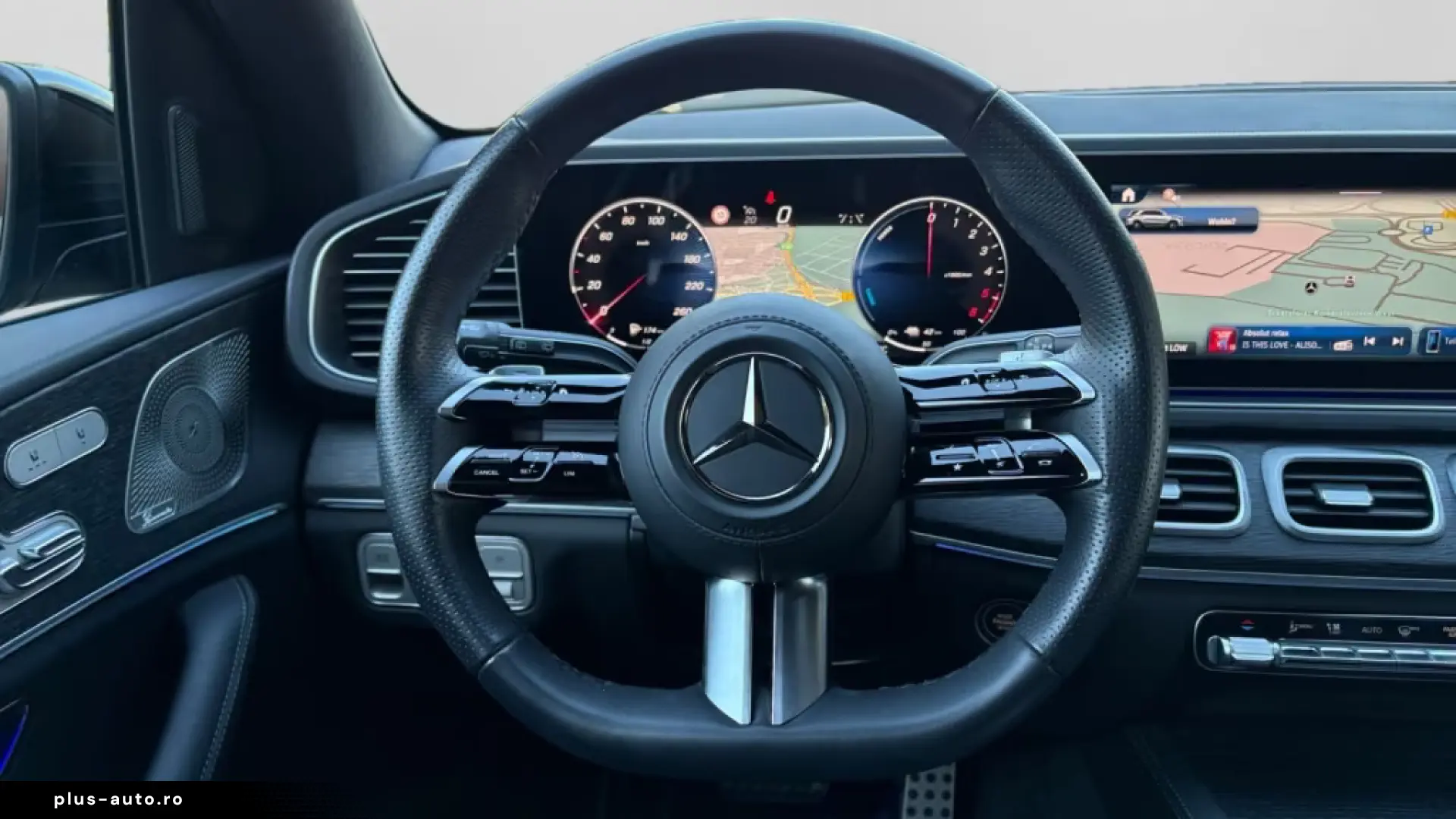MERCEDES-BENZ GLE 2025 — imagine 9