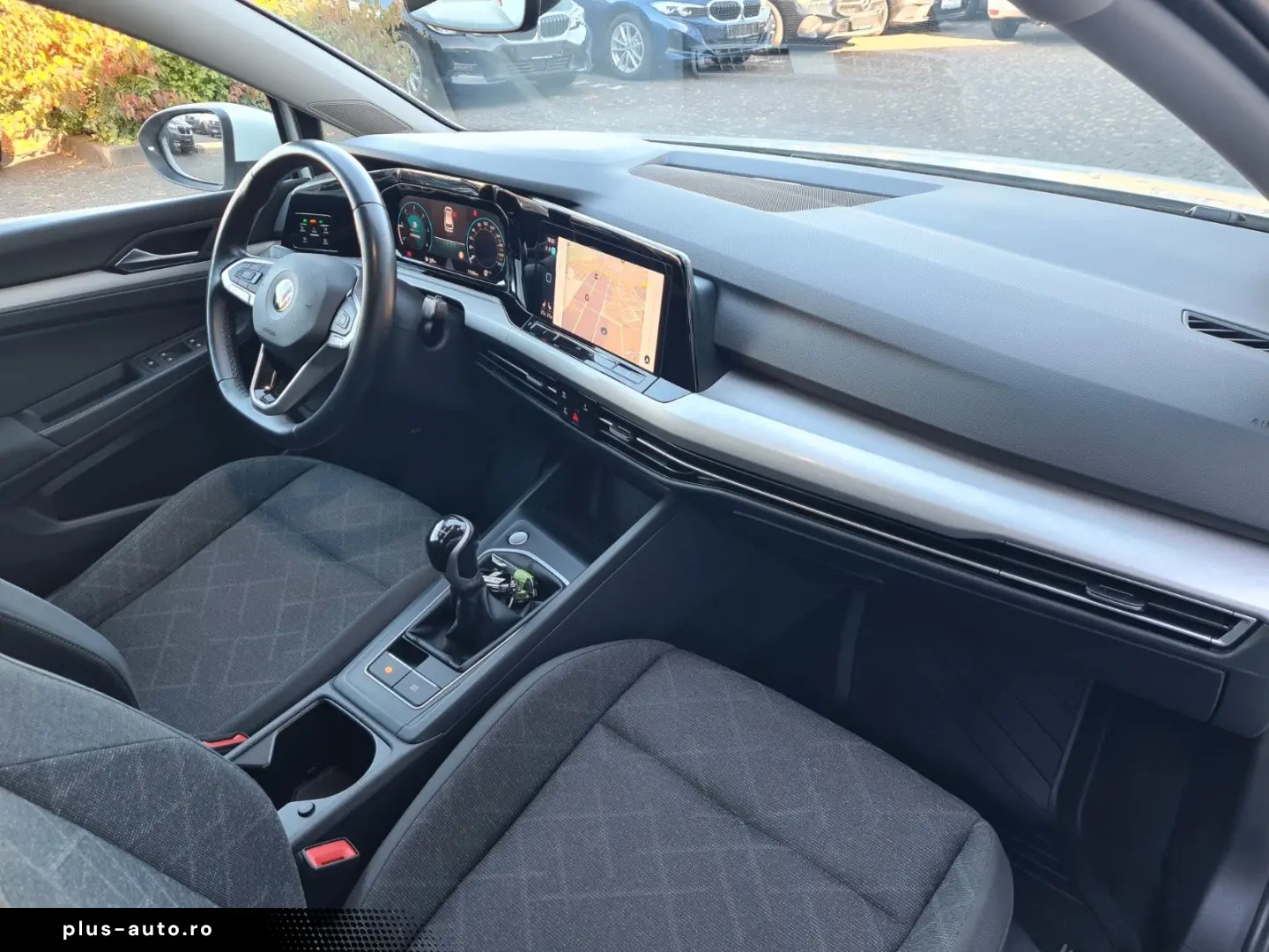 VW Golf VIII Variant Life - ACC - STANDHZG - 8xALU