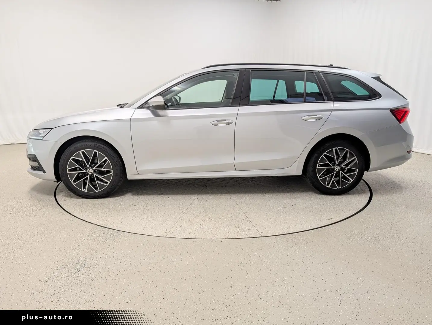SKODA Octavia Combi 2.0 TDI DSG Ambition LED RFK 4xSHZ