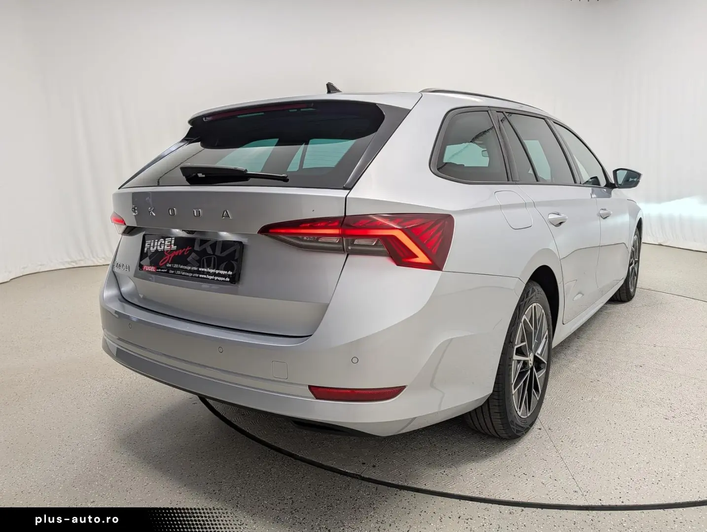 SKODA Octavia Combi 2.0 TDI DSG Ambition LED RFK 4xSHZ