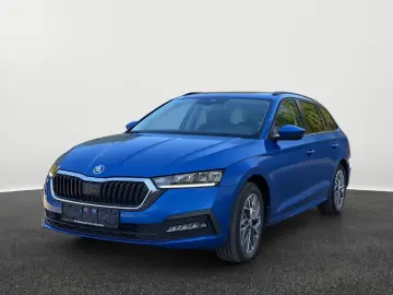 SKODA Octavia Combi Tour 2.0 CARPLAY WINTER 4xSITZ
