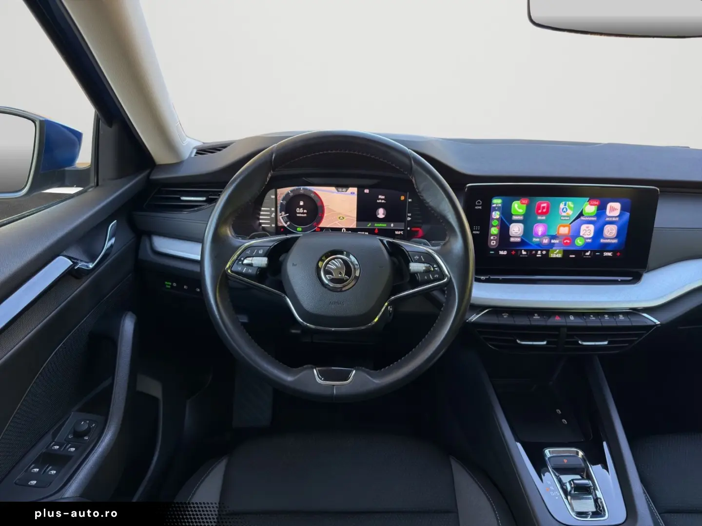 SKODA Octavia Combi Tour 2.0 CARPLAY WINTER 4xSITZ
