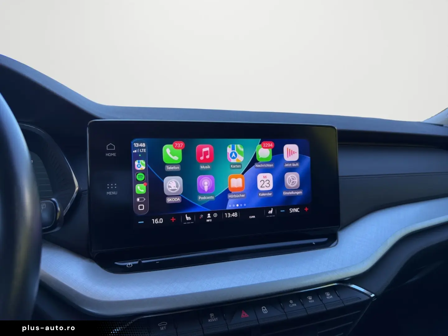 SKODA Octavia Combi Tour 2.0 CARPLAY WINTER 4xSITZ