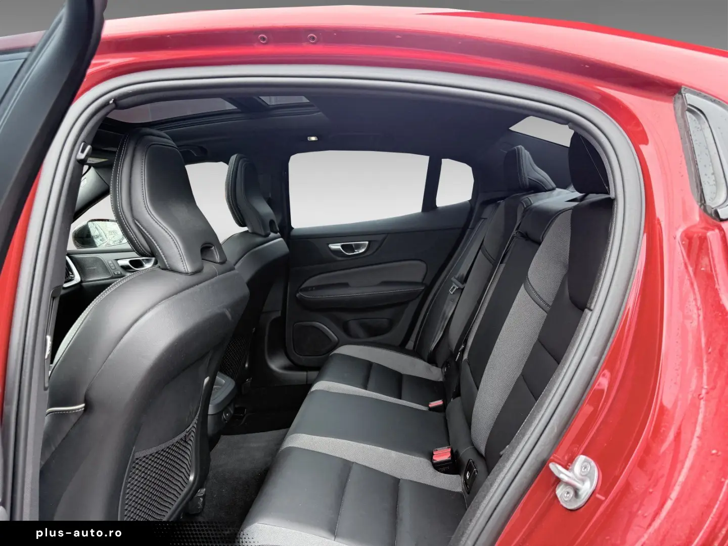 VOLVO S60 B4 Plus Dark 360  ACC BLIS Sportfahrwerk Sch
