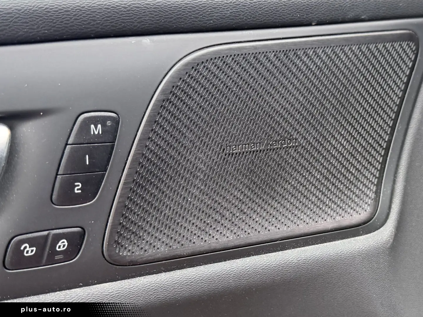 VOLVO S60 B4 Plus Dark 360  ACC BLIS Sportfahrwerk Sch