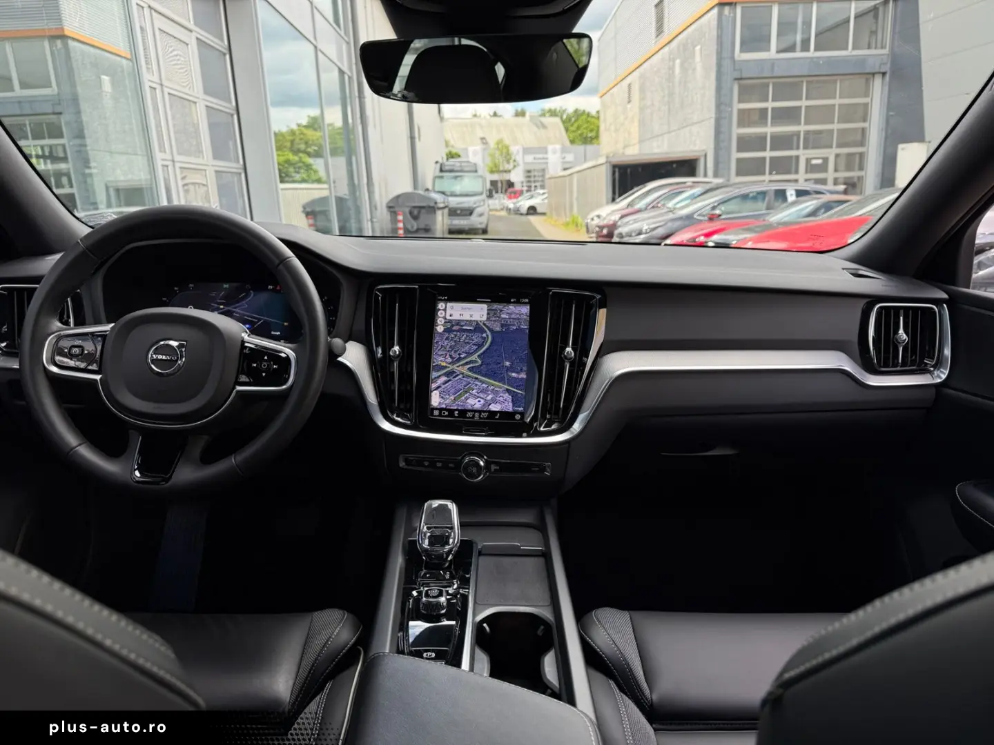 VOLVO S60 B5 Plus Dark AWD LED ALU