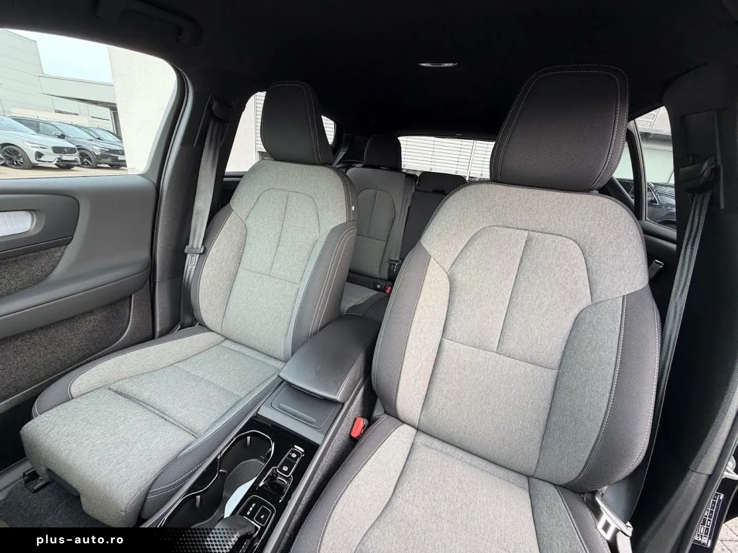 VOLVO XC40 B4 Plus Dark 2WD