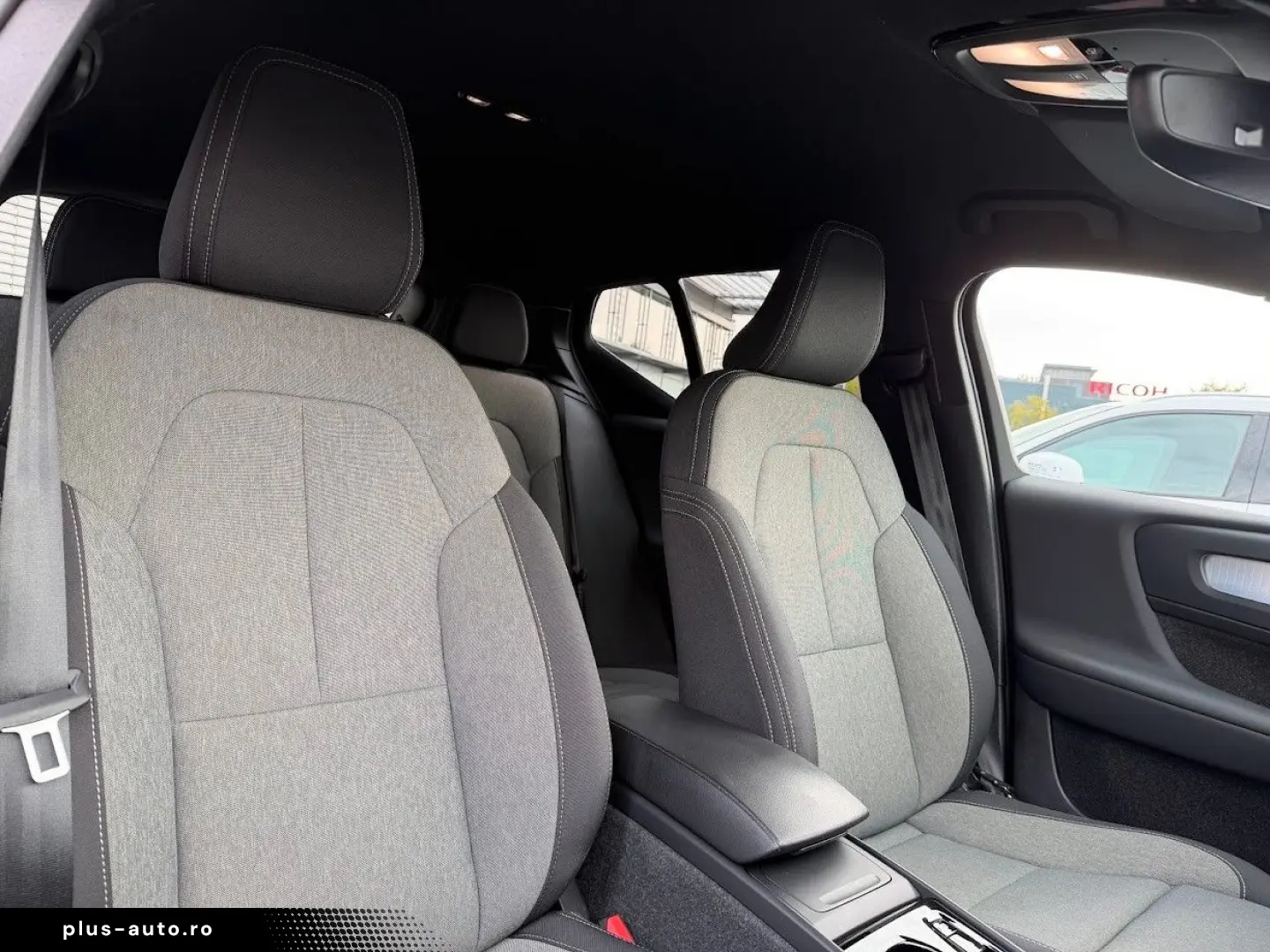 VOLVO XC40 B4 Plus Dark 2WD