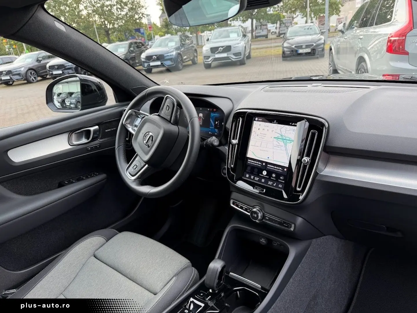 VOLVO XC40 B4 Plus Dark 2WD