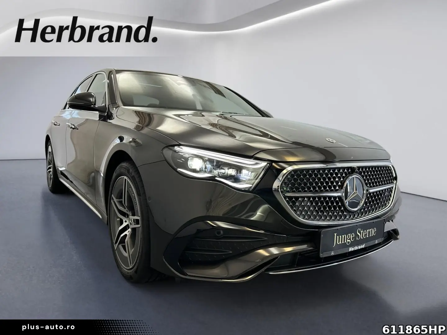 MERCEDES-BENZ E 400 e 4M AMG  Pano Burmester 360  HU&hellip;