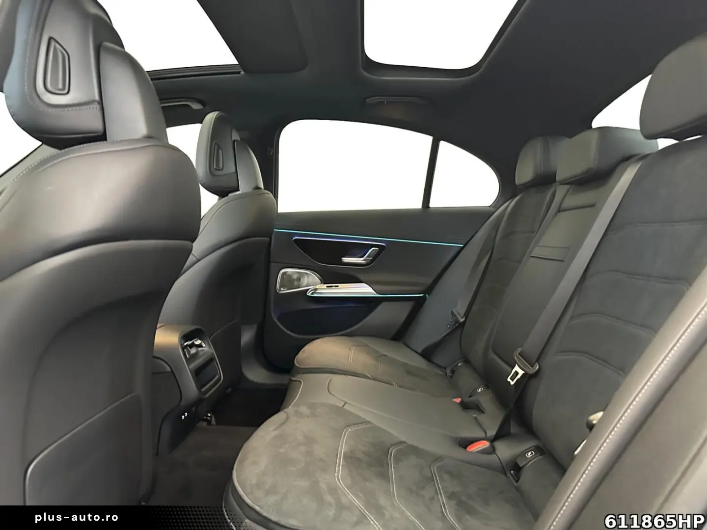 MERCEDES-BENZ E 400 e 4M AMG  Pano Burmester 360  HU&hellip;