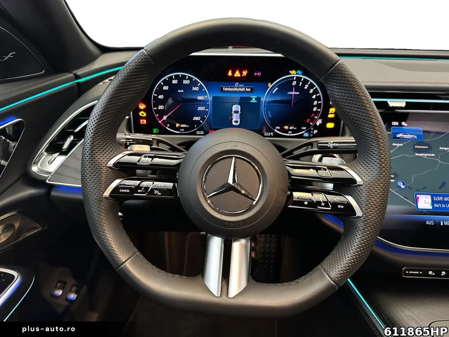 MERCEDES-BENZ E 400 e 4M AMG  Pano Burmester 360  HU&hellip;