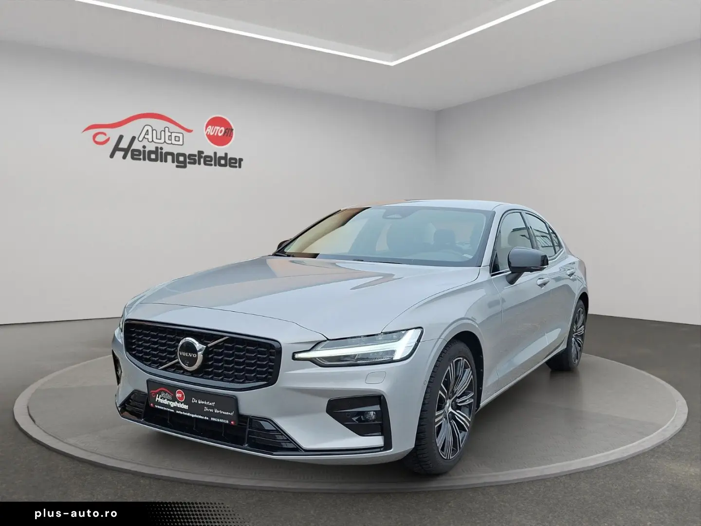 VOLVO S60 Lim. Plus Dark ACC  AHK PDC  360  LED 8-fach