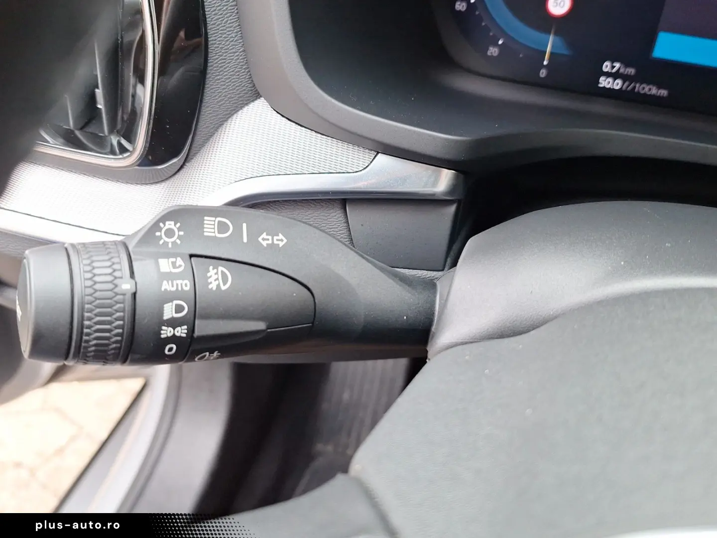 VOLVO S60 Lim. Plus Dark ACC  AHK PDC  360  LED 8-fach