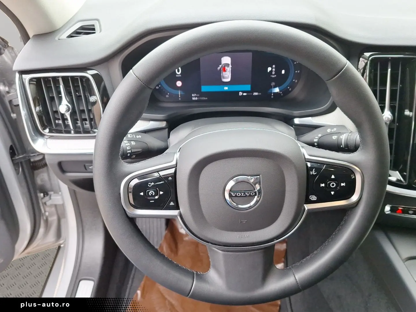 VOLVO S60 Lim. Plus Dark ACC  AHK PDC  360  LED 8-fach