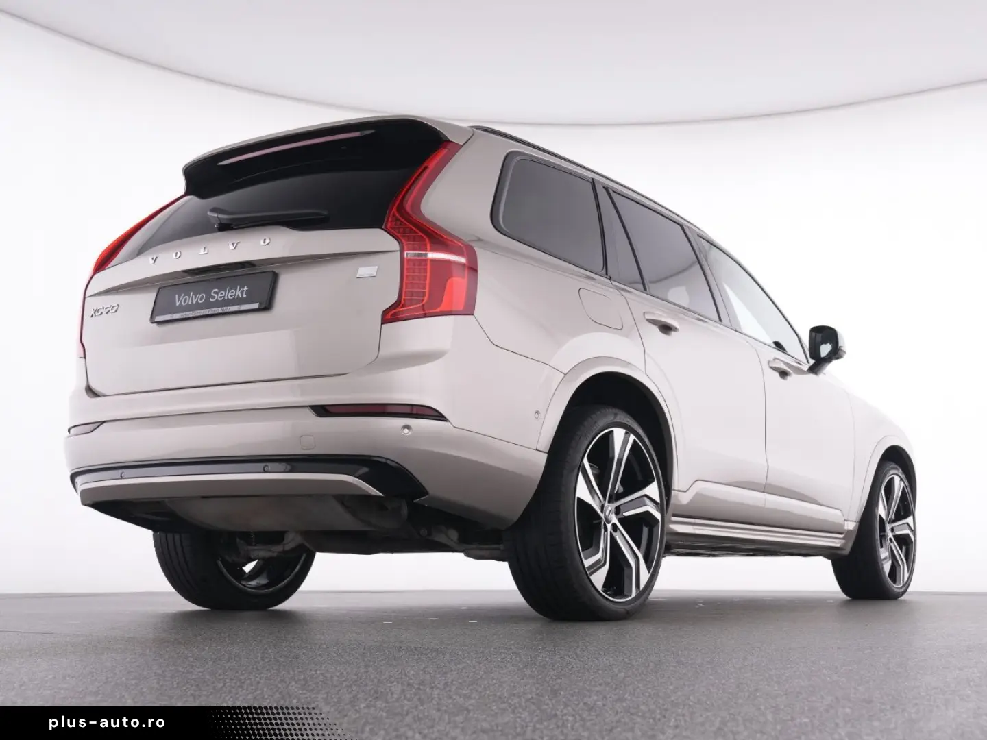 VOLVO XC90 T8 Recharge Ultimate Dark ALARM 360  LM