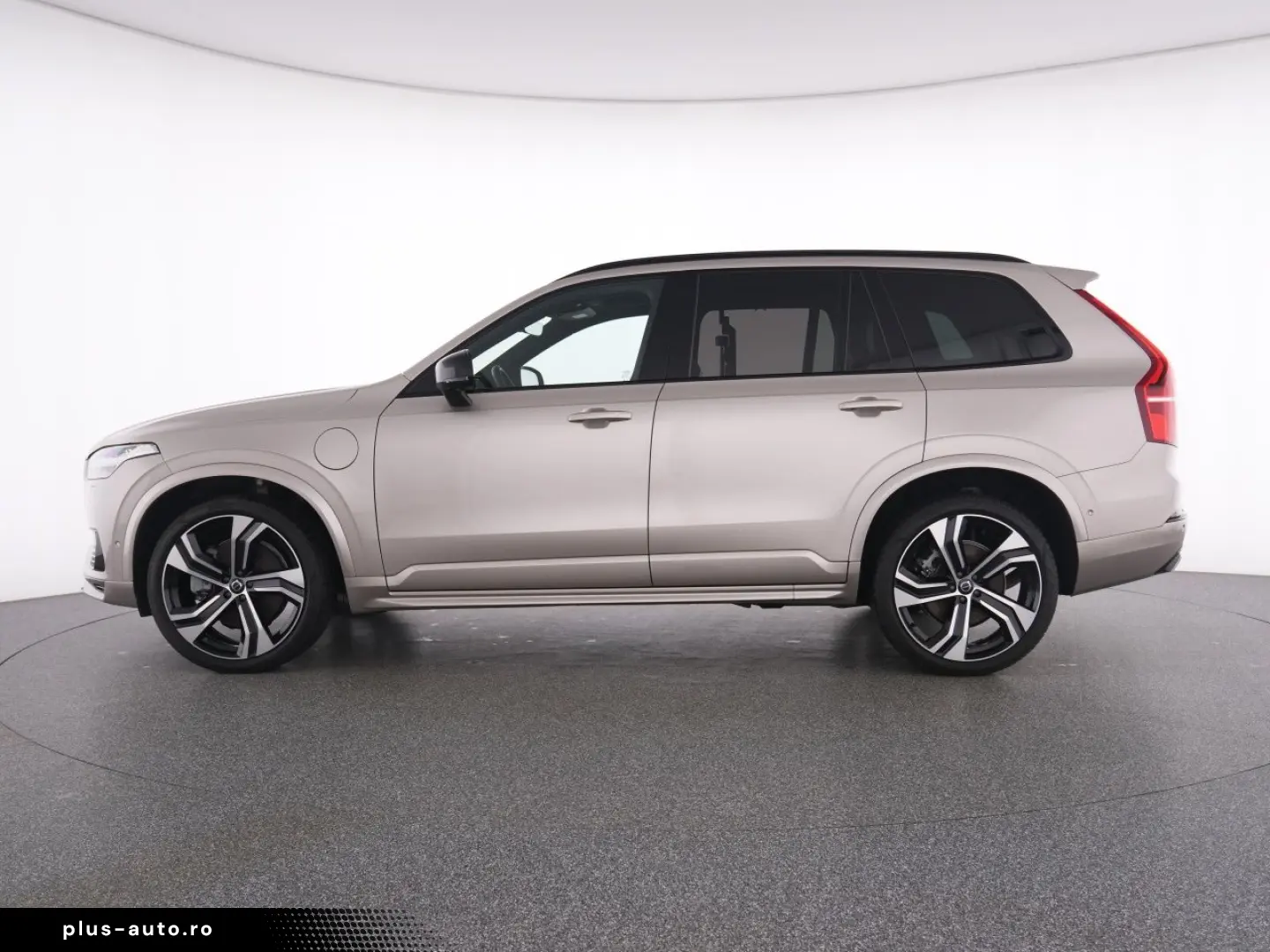 VOLVO XC90 T8 Recharge Ultimate Dark ALARM 360  LM