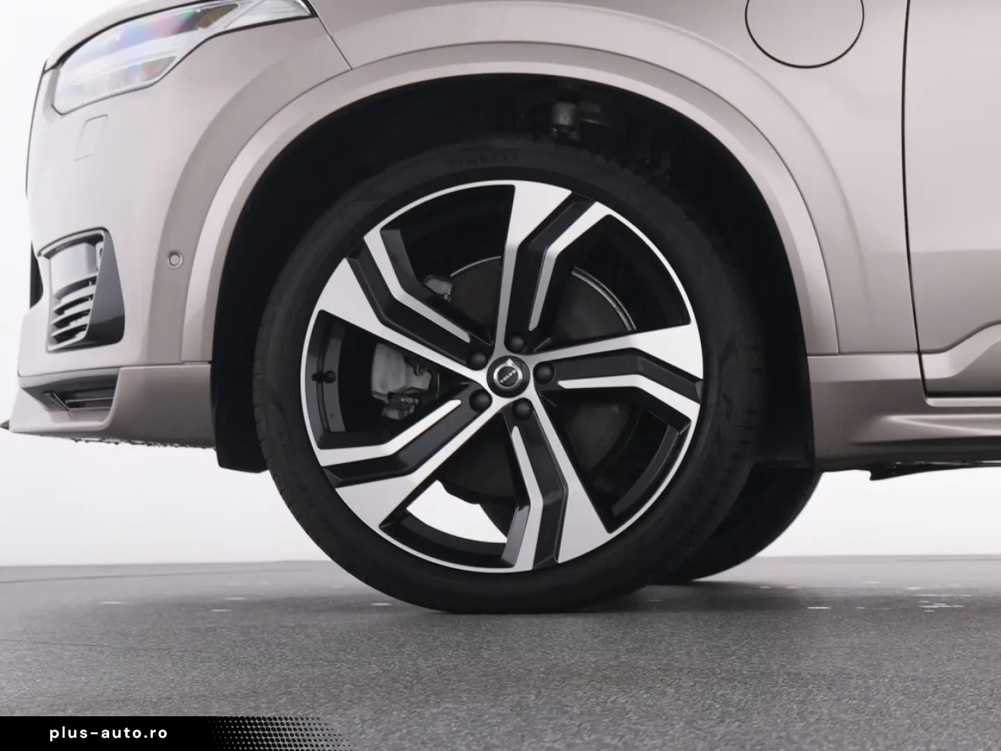 VOLVO XC90 T8 Recharge Ultimate Dark ALARM 360  LM