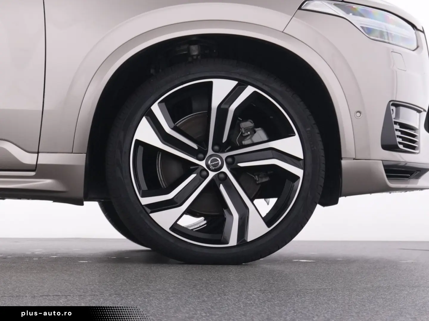 VOLVO XC90 T8 Recharge Ultimate Dark ALARM 360  LM