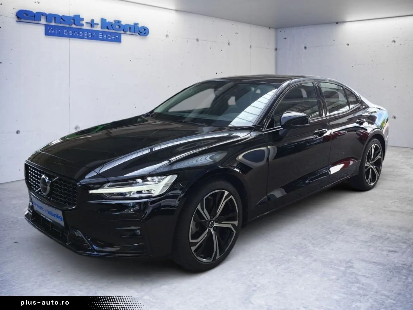 VOLVO S60 B5 B AWD Plus Dark Harman Kardon Ambiente BT