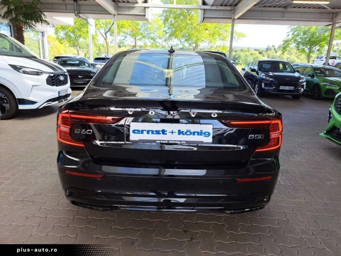 VOLVO S60 B5 B AWD Plus Dark Harman Kardon Ambiente BT