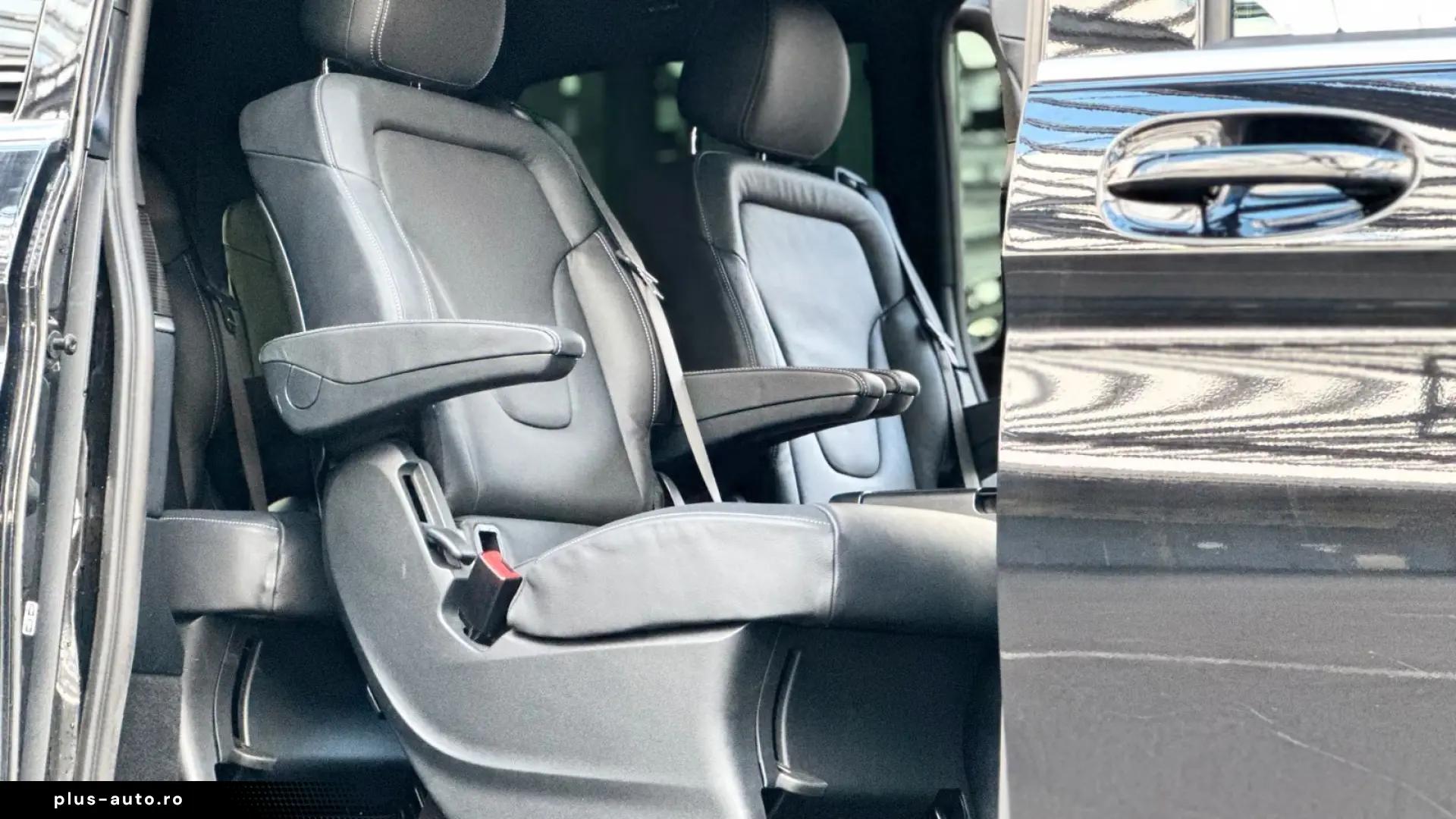 Mercedes-Benz V 300 d Lang Avantgarde AIRMATIC • 360