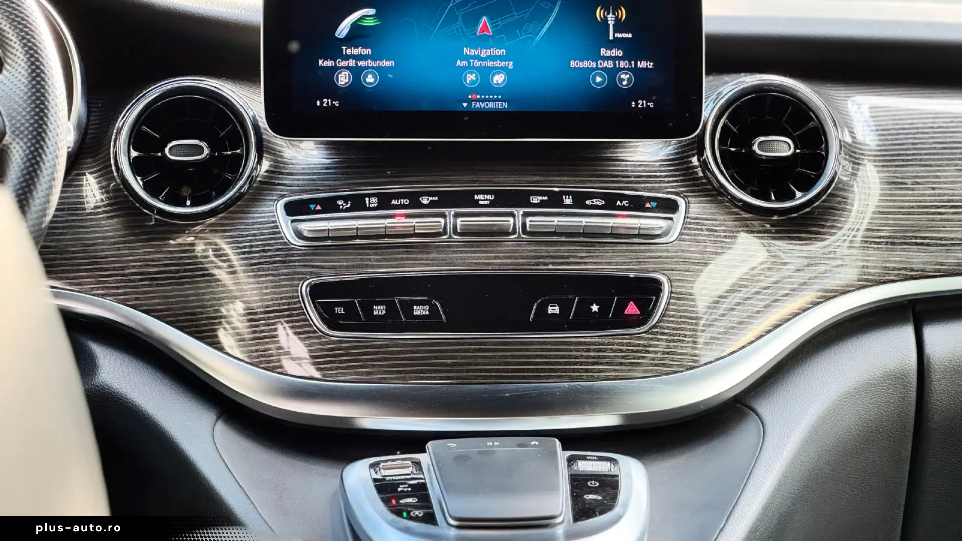 Mercedes-Benz V 300 d Lang Avantgarde AIRMATIC • 360
