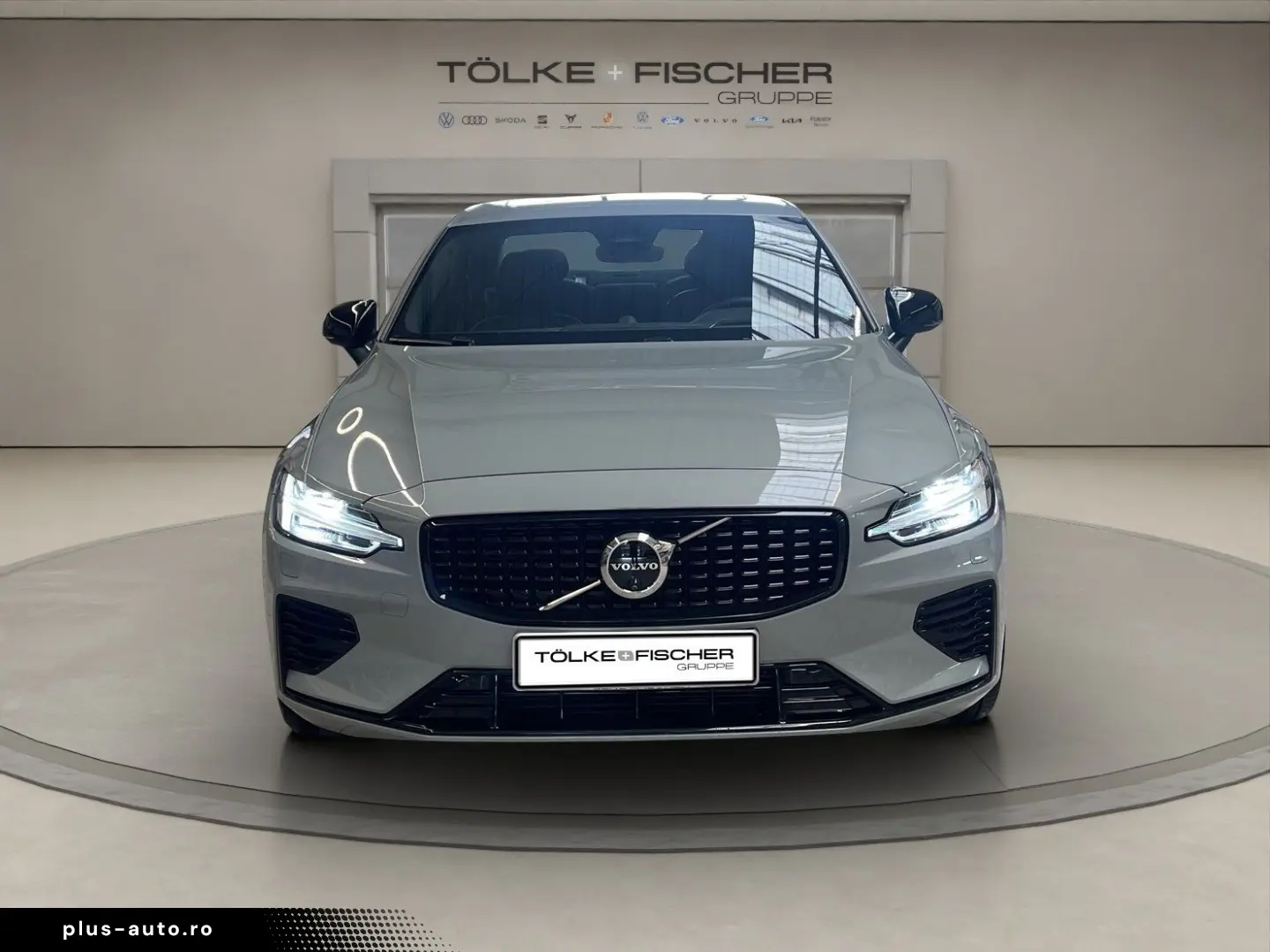VOLVO S60 T8 AWD PHEV Recharge Ultimate Dark ACC AHK
