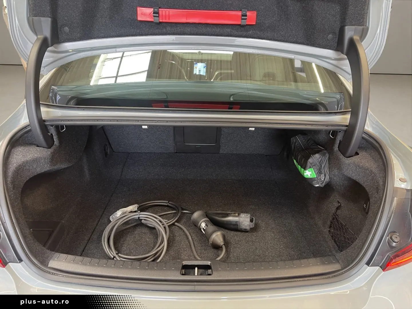 VOLVO S60 T8 AWD PHEV Recharge Ultimate Dark ACC AHK