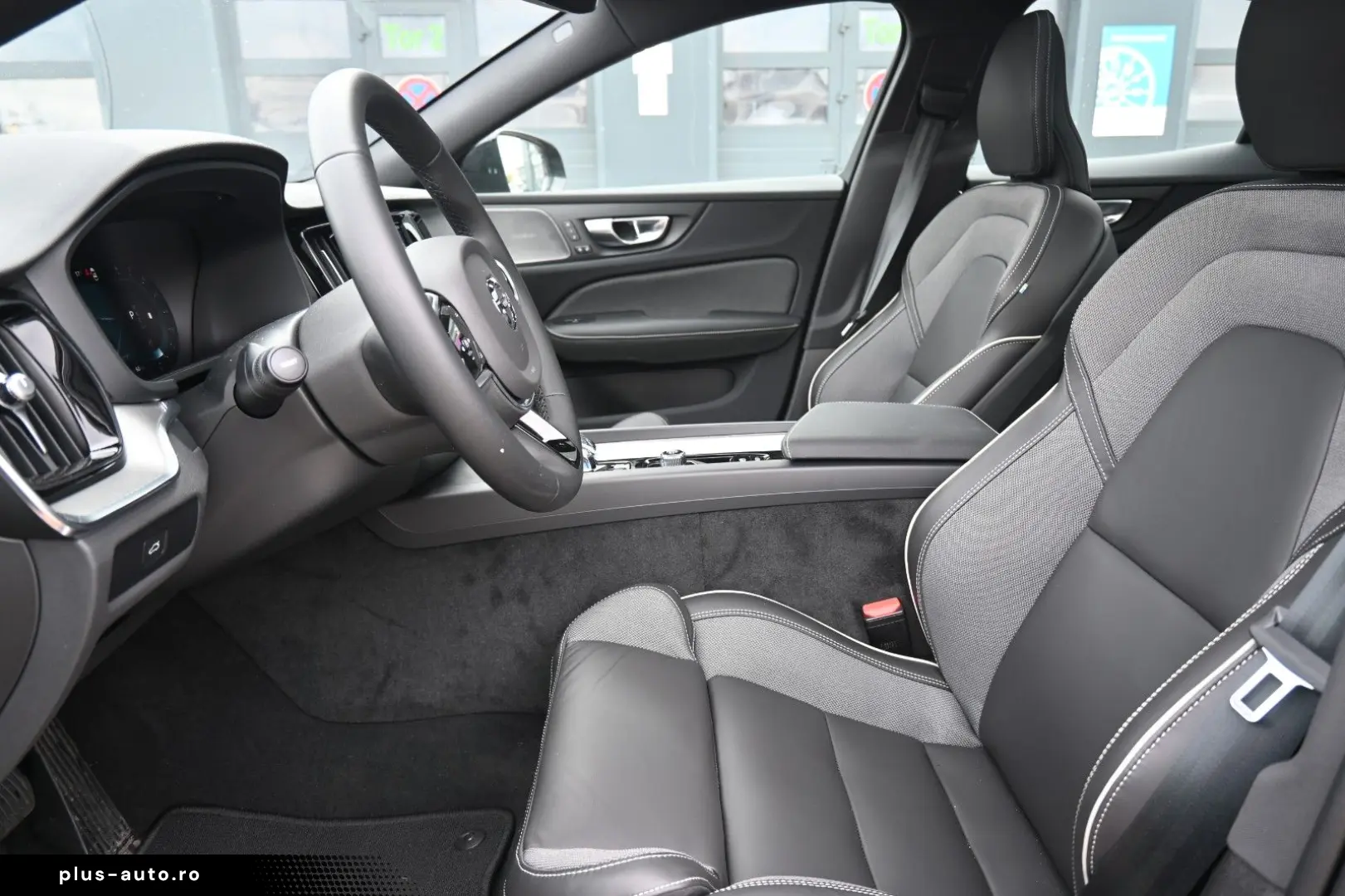 VOLVO S60 B4 Benzin Plus Dark'STHZG 360  PANO