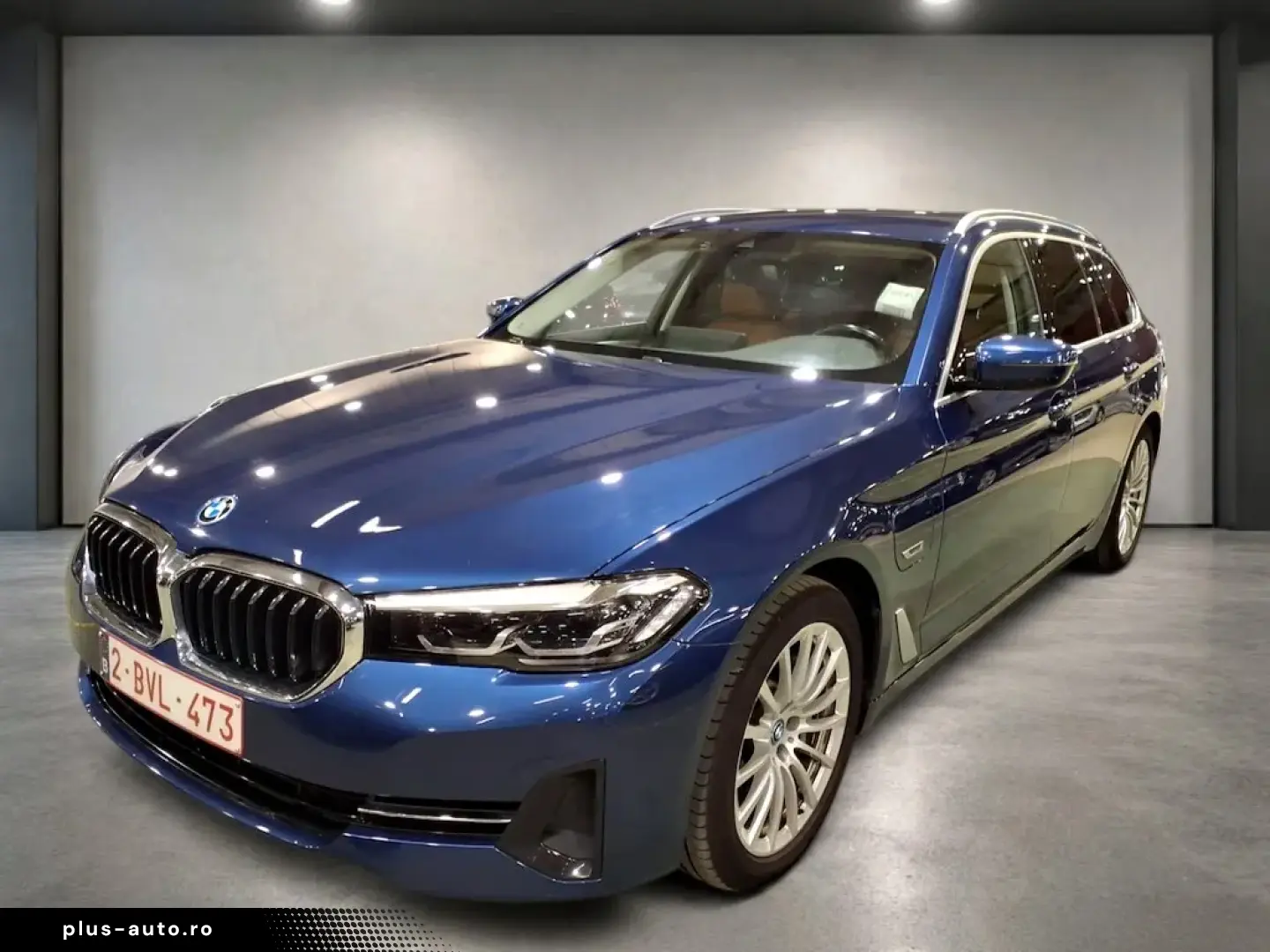 BMW 5 Series 520e PHEV Individual