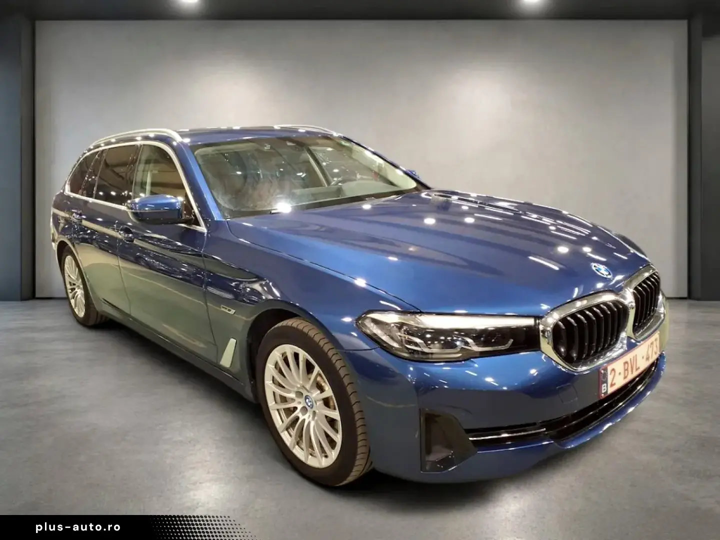 BMW 5 Series 520e PHEV Individual