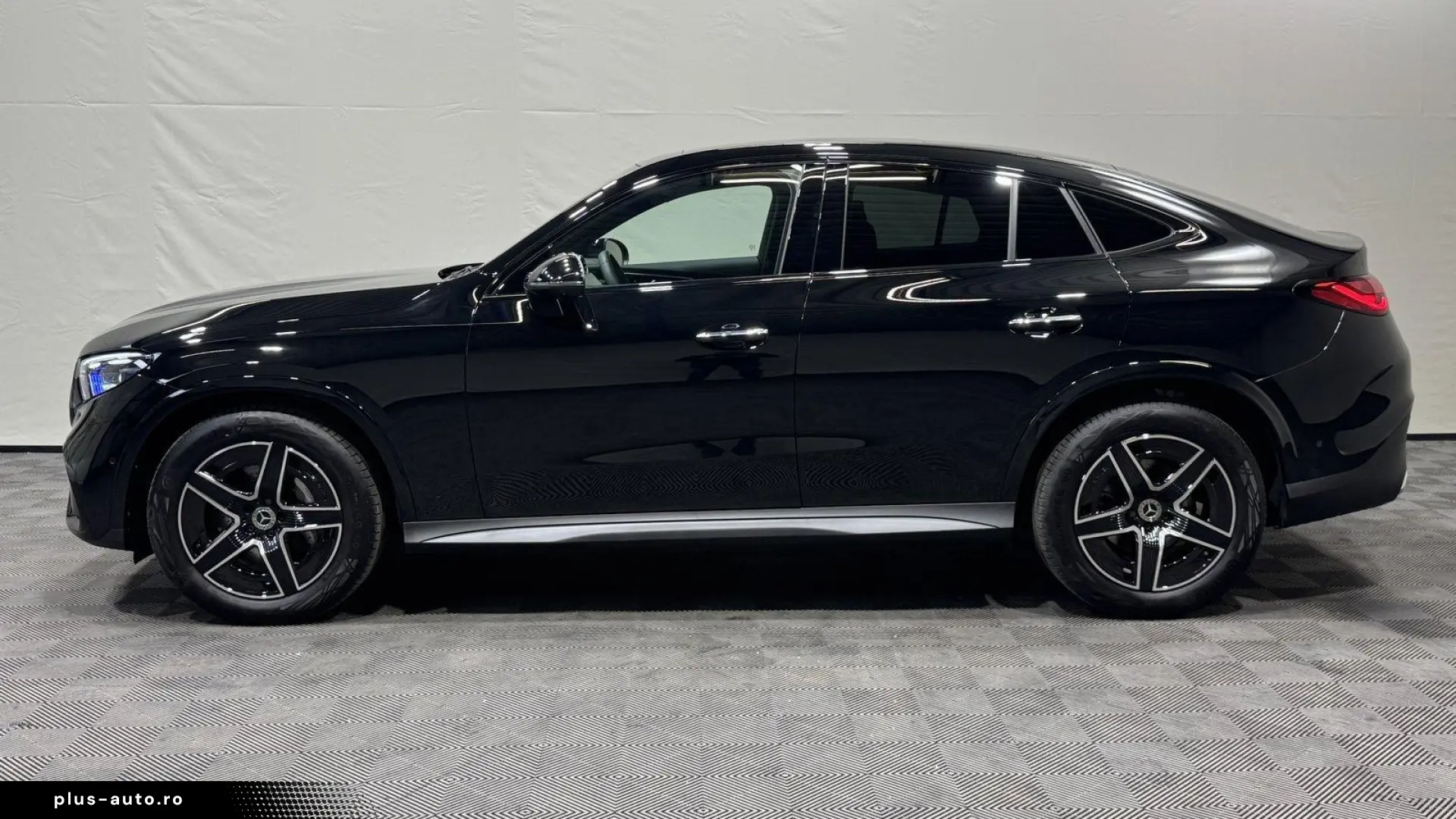 Mercedes-Benz GLC 300 d 4MATIC AMG