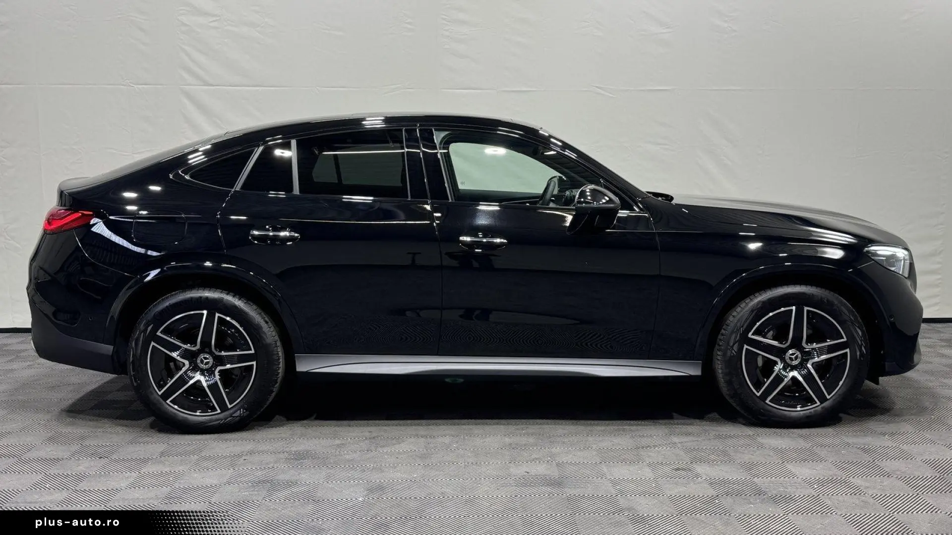 Mercedes-Benz GLC 300 d 4MATIC AMG