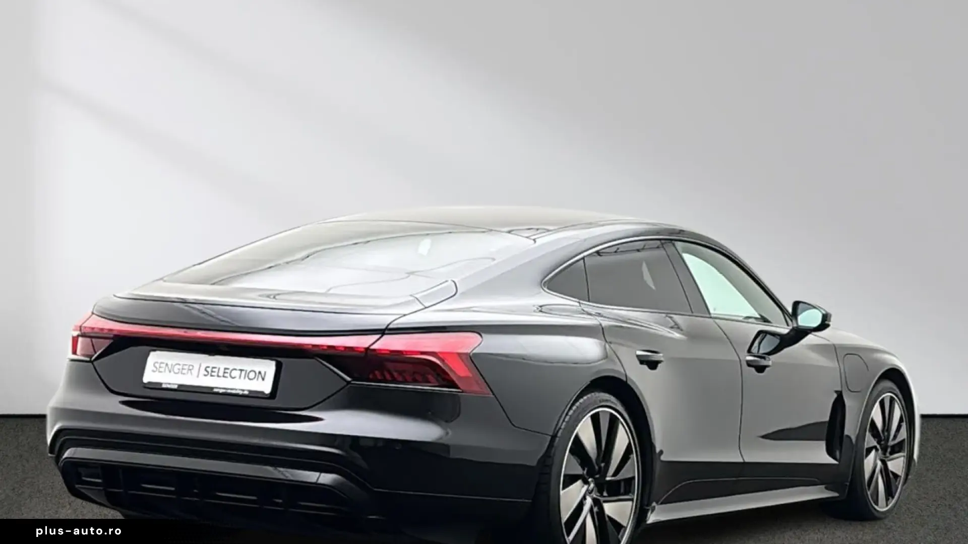Audi e-tron GT quattro   476 CP B&O • PANO • AIR • ACC