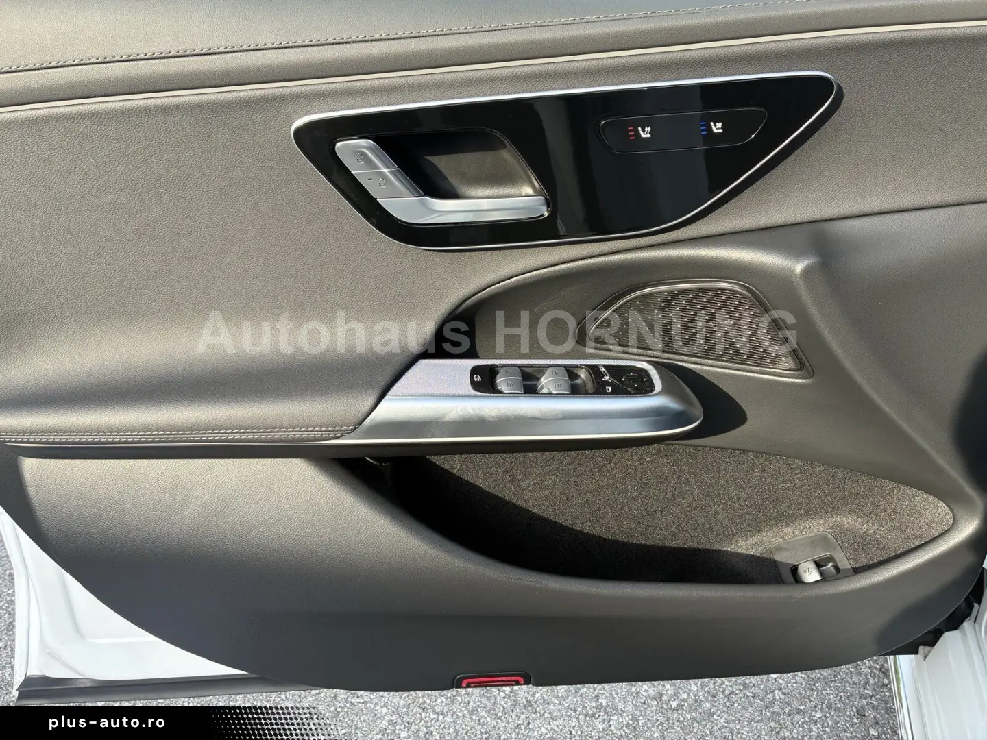 MERCEDES-BENZ E 300 de AMG Limo Distr KeyGo 19  CarP&hellip;