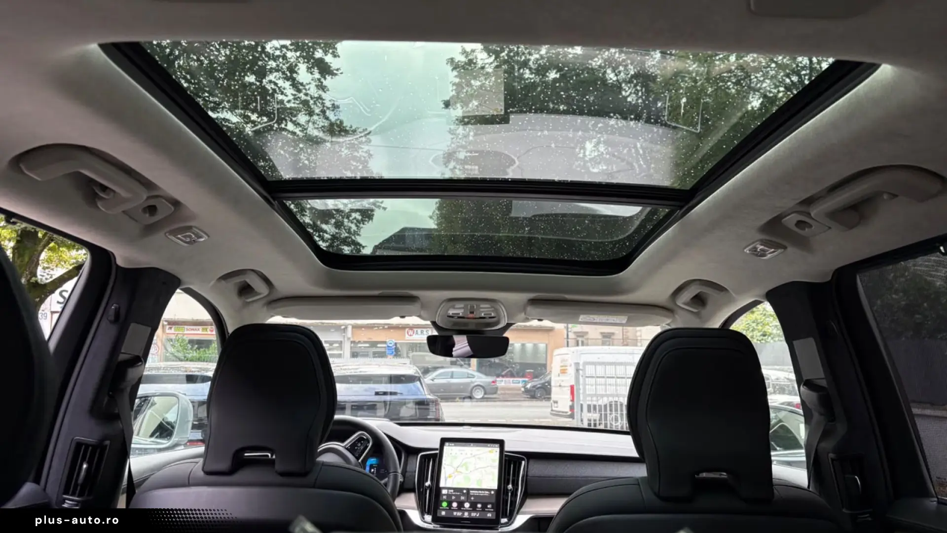 Volvo XC90 T8 Ultra Bright LUFT PANO He-Up 360  FourC