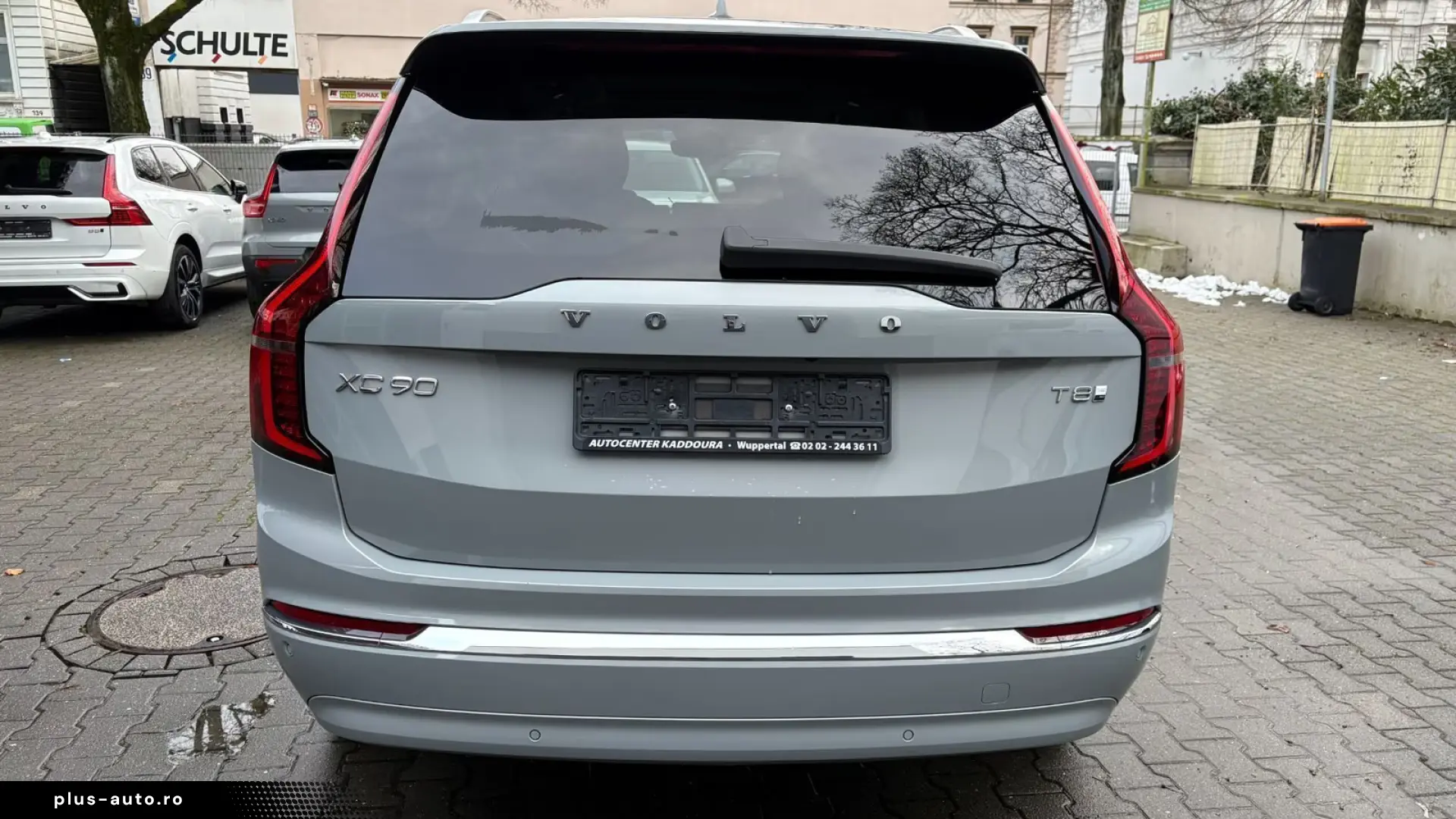 Volvo XC90 T8 Ultra Bright LUFT PANO He-Up 360  FourC