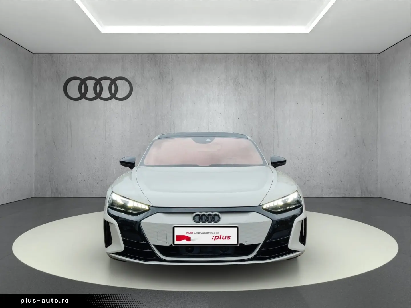 AUDI e-tron GT quattro