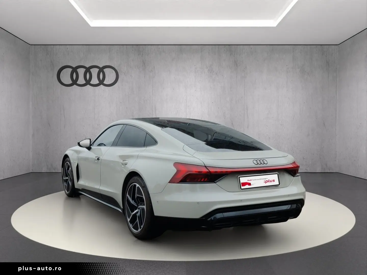 AUDI e-tron GT quattro