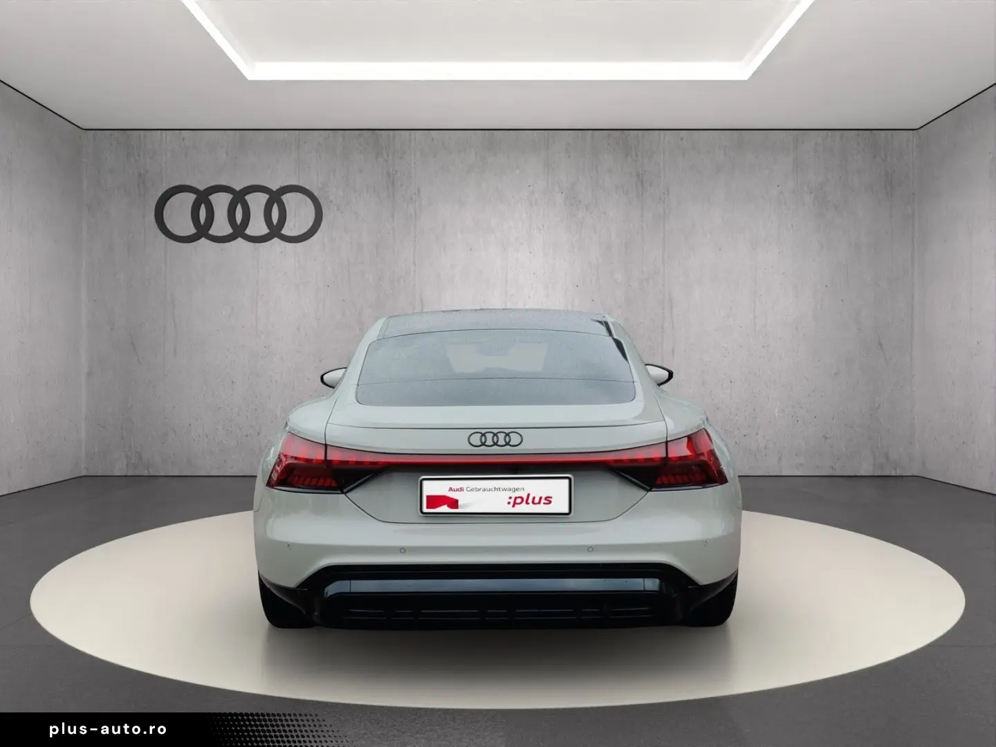 AUDI e-tron GT quattro