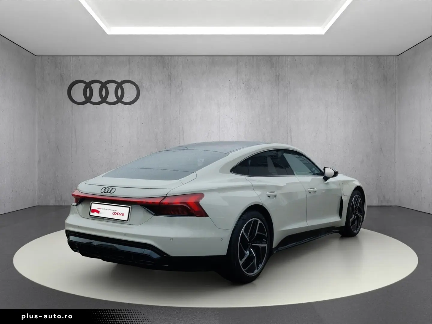 AUDI e-tron GT quattro