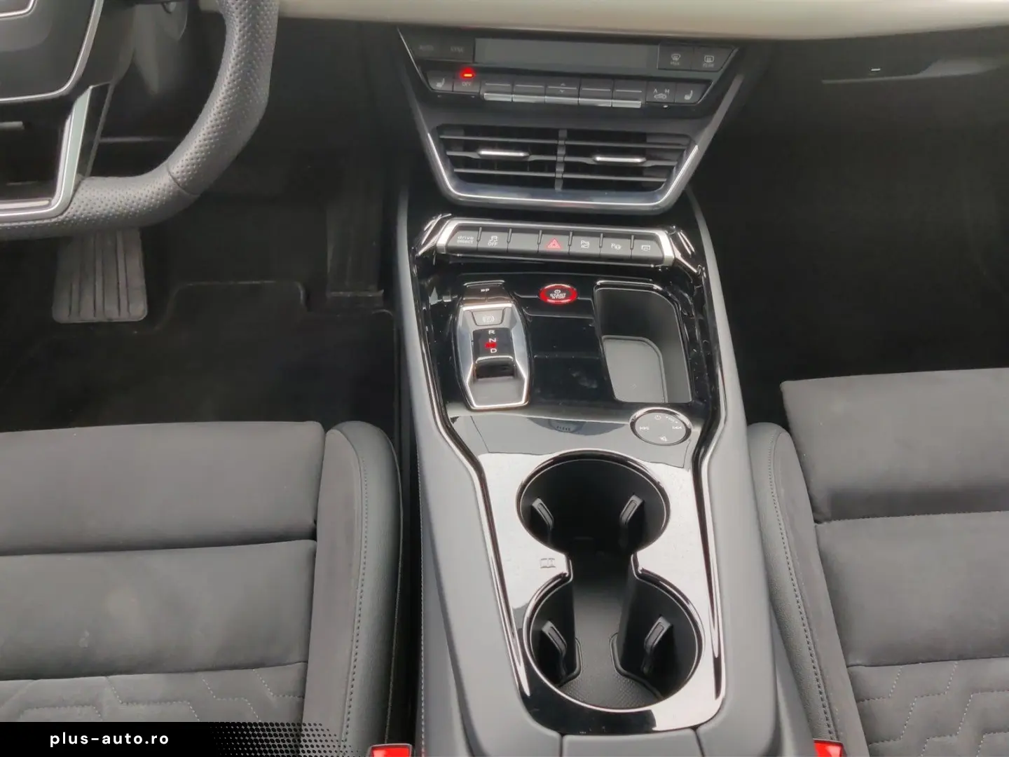 AUDI e-tron GT quattro
