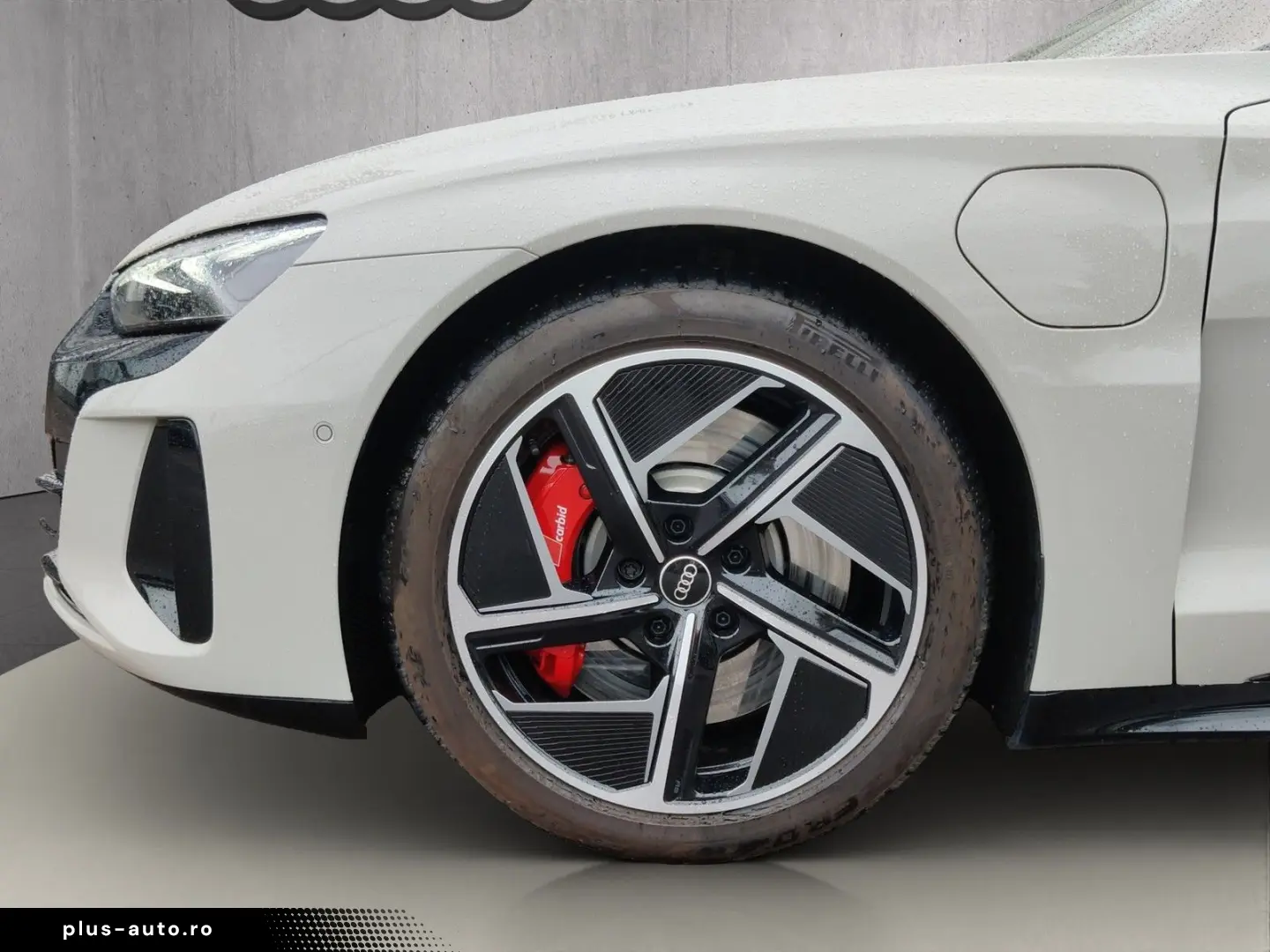 AUDI e-tron GT quattro