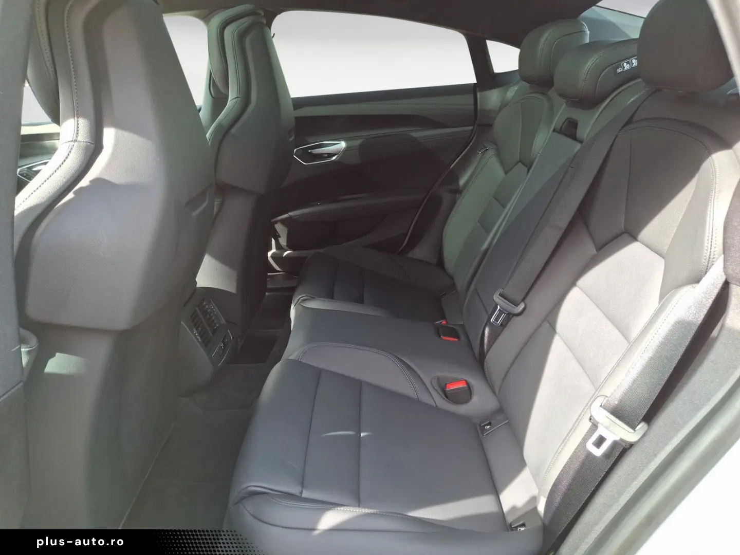AUDI e-tron GT quattro OptikPlus PanoDach AssistTour