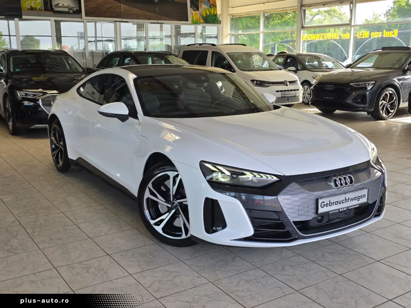 AUDI e-tron GT quattro PANO B&O SOUND AMBIENTAL 20